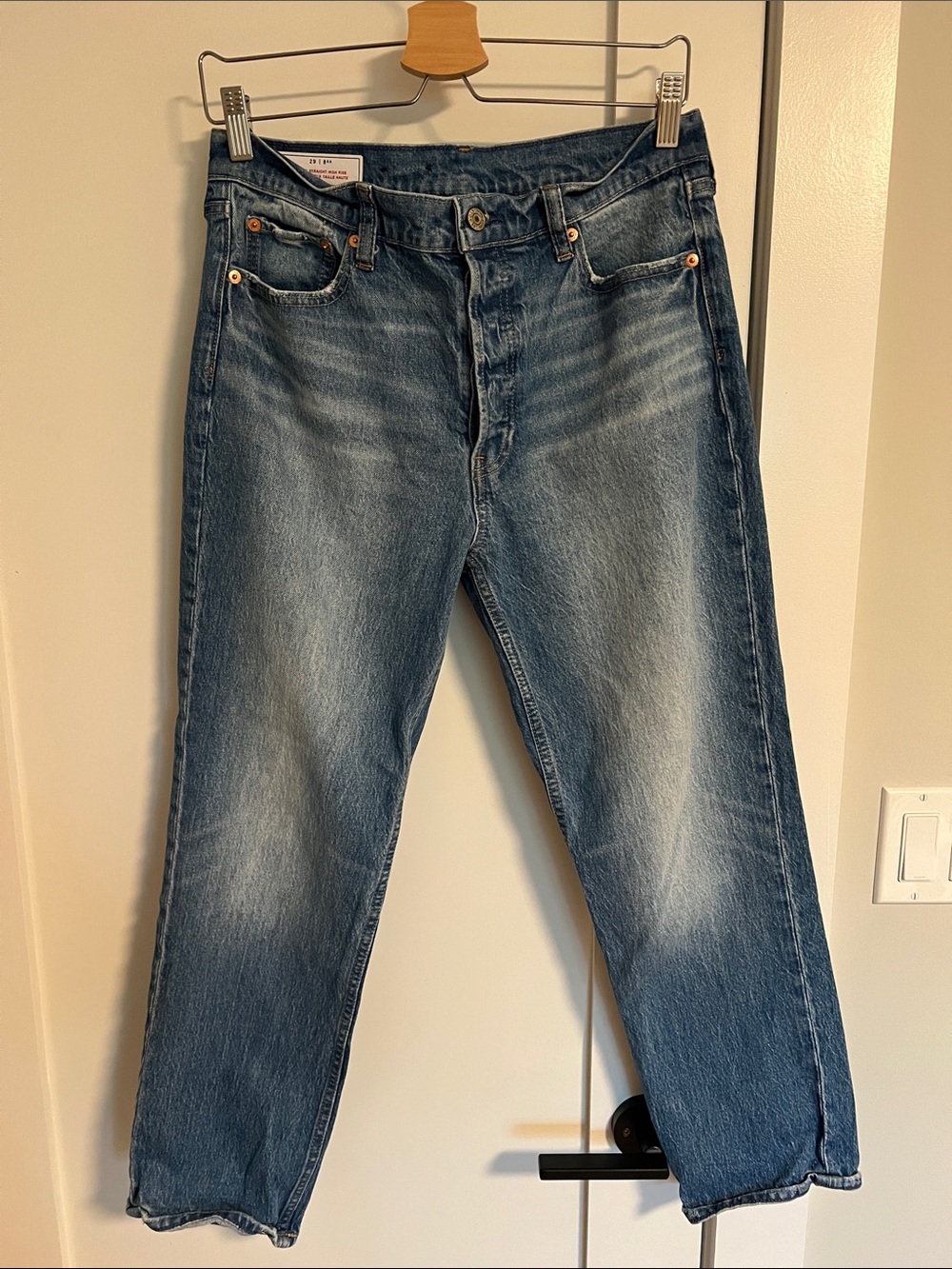 GAP Women's Straight-Leg Jeans in Faded Blue Wash